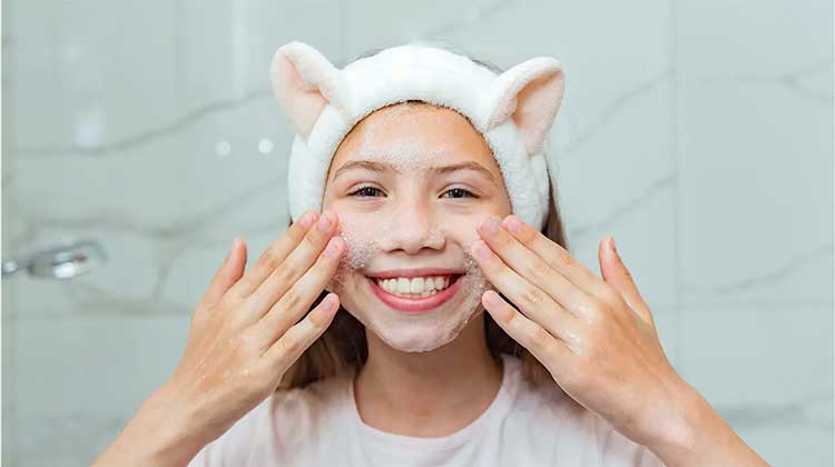 روتین پوستی دختران نوجوان 